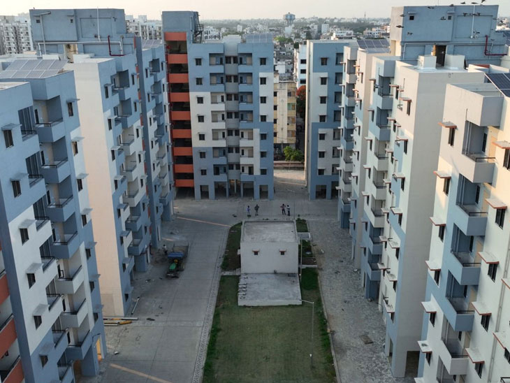 PM આવાસ યોજનાથી લાખો લોકો મળ્યું સપનાનું ઘર.. | chitralekha