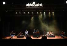 અભિવ્યક્તિના પ્રથમ દિવસે ત્રણ સ્થળોએ અભૂતપૂર્વ 15 પ્રદર્શન યોજાયાં