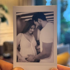 કેટરિના કૈફે દીકરાને જન્મ આપ્યો, પિતા વિકી કૌશલે શેર કરી ખુશખબરી