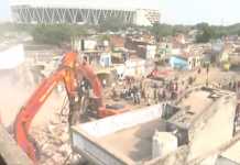 કોમનવેલ્થ ગેમ્સના પગલે તંત્ર એક્શનમાં, મોદી સ્ટેડિયમ નજીક ડિમોલિશન