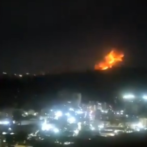 અમેરિકાનો વેનેઝુએલા પર હુમલો, રાજધાની કારાકાસમાં બોમ્બ વિસ્ફોટ