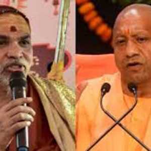 ગૌ માતાને ‘રાજ્ય માતા’ જાહેર કરવા શંકરાચાર્યનું યોગી સરકારને અલ્ટિમેટમ