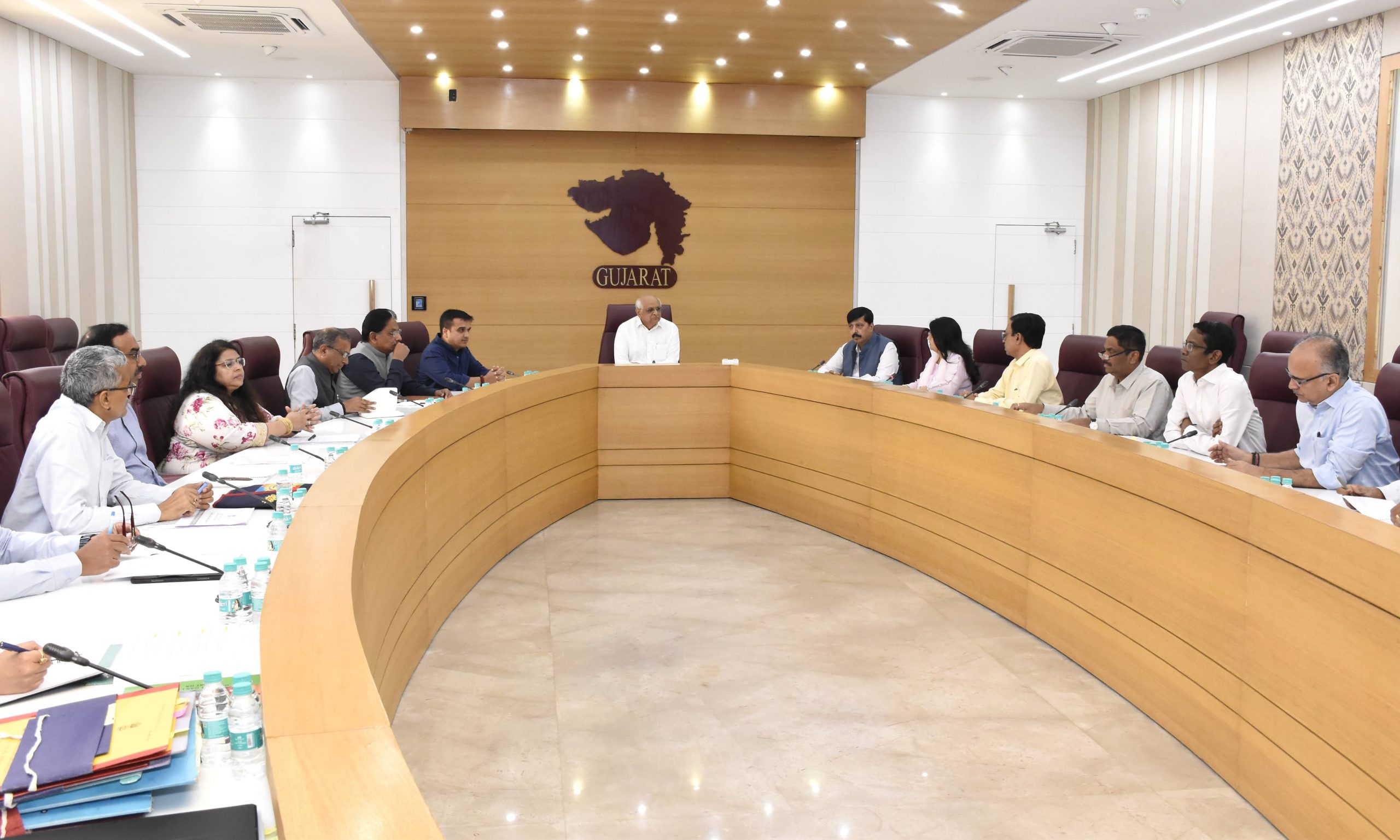 મુખ્યમંત્રીની અધ્યક્ષતામાં ઉચ્ચસ્તરીય સમીક્ષા બેઠક