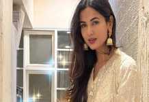 દુબઈ એરપોર્ટ પર ફસાઈ બોલીવુડ અભિનેત્રી સોનલ ચૌહાણ