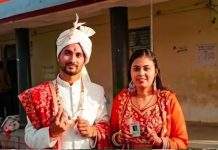 ગુજરાતમાં લોકશાહી પર્વ પર વર-વધૂઓએ નિભાવ્યો નાગરિક ધર્મ!