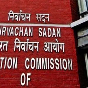 બંગાળ ચૂંટણી: પ્રથમ તબક્કામાં બેદરકારી પર ચૂંટણી પંચના કડક તેવર