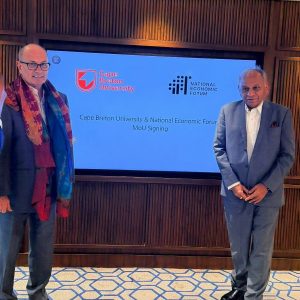 નેશનલ ઇકોનોમિક ફોરમ, કેનેડાની CBU વચ્ચે સ્ટુડન્ટ મોબિલિટી, સંશોધન માટે સમજૂતી કરાર