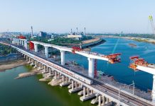 મુંબઈ-અમદાવાદ બુલેટ ટ્રેન પ્રોજેક્ટ: સાબરમતી નદી પર પુલનું કામ પૂરજોશમાં