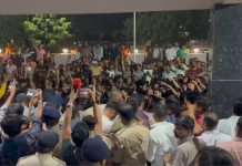 સુરતમાં સગીરાની છેડતી મુદ્દે આક્રોષ, સતત બીજા દિવસે પોલીસ સાથે ઘર્ષણ