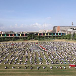 જેલથી લઈને ટ્રેન સુધી યોગ દિવસની ભવ્ય ઉજવણી