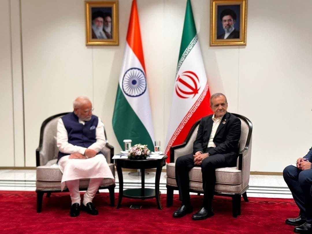 SCO સમિટમાં PM મોદી અને ઈરાનના રાષ્ટ્રપતિની મુલાકાત