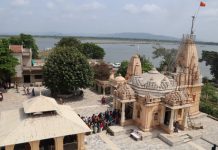 અરવલ્લીની ગિરિમાળાને જળાશય વચ્ચે બિરાજમાન ભવનાથ મહાદેવ bhavnath-mahadev