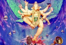 અમેરિકાના રાજદૂત સર્જિયો ગોરે પંડાલ પહોંચી બાપ્પાના આર્શીવાદ લીધા