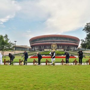 BRICS Summit 2026: PM મોદી અને બ્રિક્સ દેશોના નેતાઓએ કર્યું વૃક્ષારોપણ