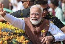 ગુજરાતને રૂ. 35,000 કરોડની રેલવે યોજનાઓની ભેટઃ PMનો GenZ સાથે સંવાદ