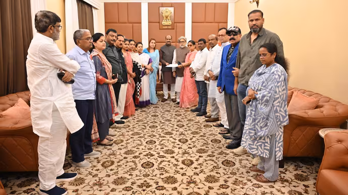 ટીએમસી સાંસદ જગદીશ બાસુનિયાનો દાવો: NCPI જૂથના ૧૭ સાંસદો ભાજપમાં જોડાશે