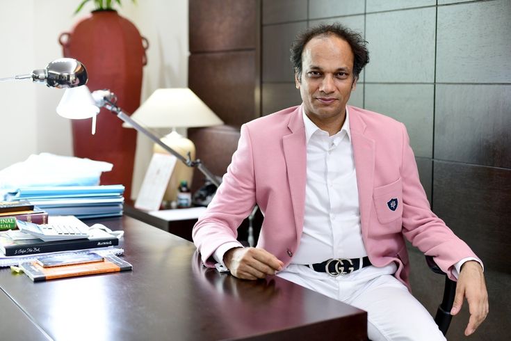લંડનમાં જાતીય સતામણીના કેસમાં વકીલ વિજય અગ્રવાલની જામીન અરજી ફગાવાઈ