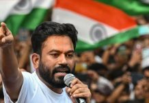 “હમણાં નહીં તો ક્યારેય નહીં, સૌ સાથે આવી જાઓ”: અભિજીત દીપકે